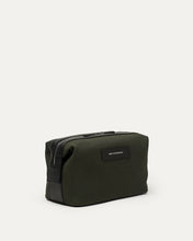 WANT LES ESSENTIELS Kenyatta Organic Cotton Canvas Toiletry Bag (Green