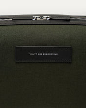 WANT LES ESSENTIELS Kenyatta Organic Cotton Canvas Toiletry Bag (Green